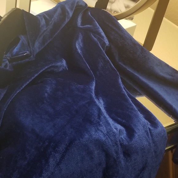 Royal Blue Light Velvet dress - Picture 6 of 6